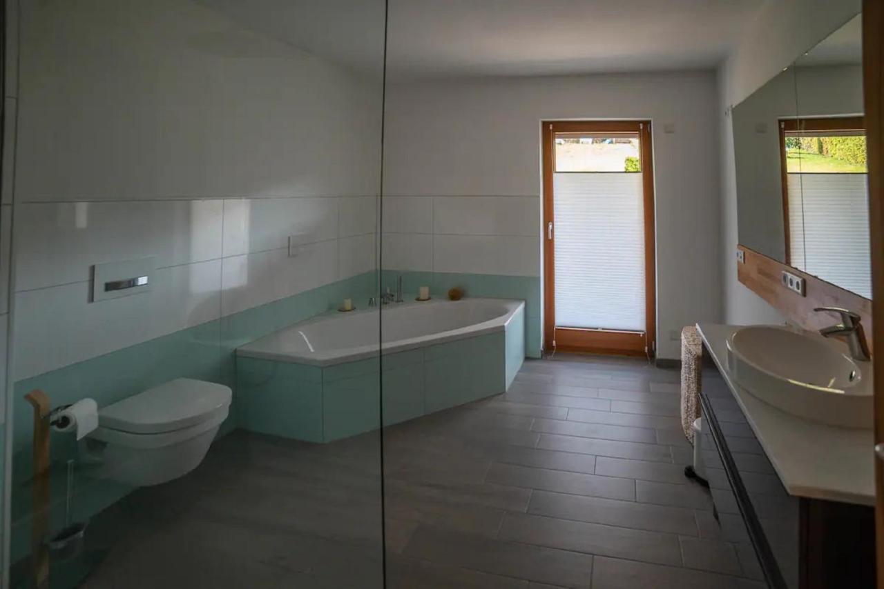 Ferienwohnung Am Waldrand 巴特德里堡 外观 照片