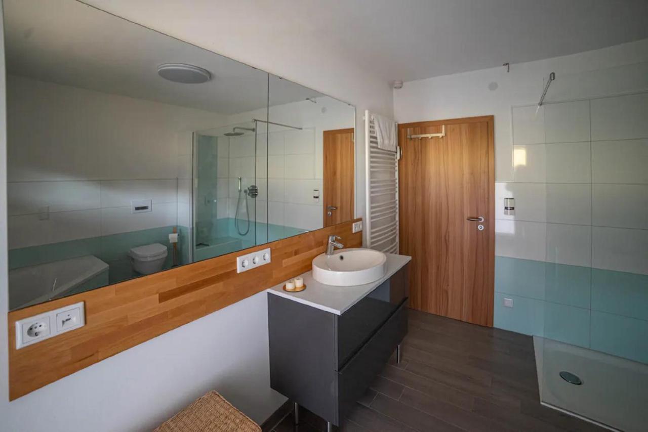 Ferienwohnung Am Waldrand 巴特德里堡 外观 照片